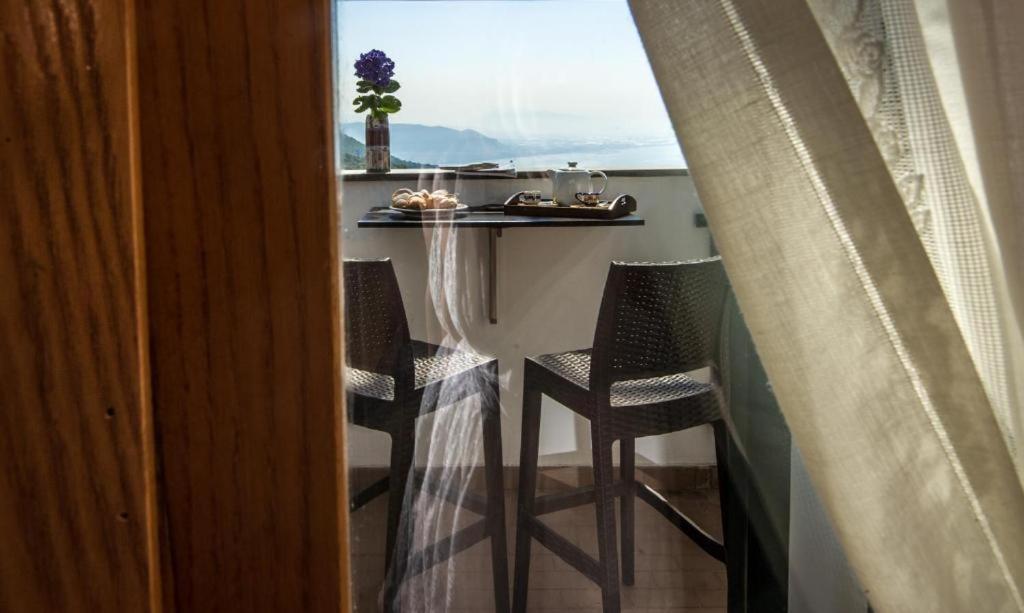 Casa Rosaria Amalfi Coast Bed & Breakfast Vietri Ngoại thất bức ảnh