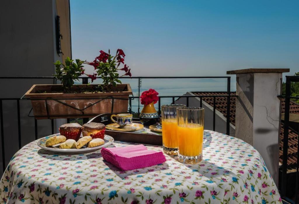 Casa Rosaria Amalfi Coast Bed & Breakfast Vietri Ngoại thất bức ảnh